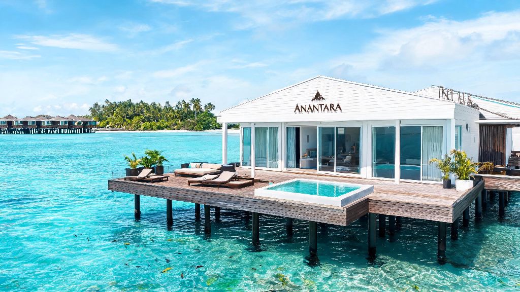Who Owns Anantara Resorts? Complete Guide to Its Parent Company & Legacy